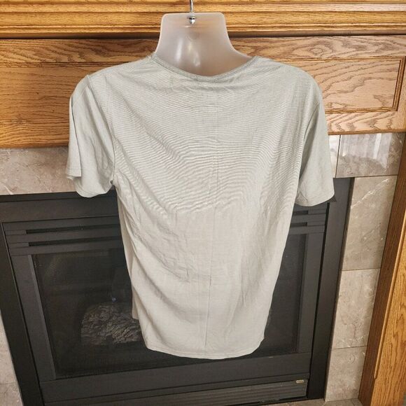 Bench Oringinal Skate or Bicycling Tee Shirt Hight Quality NWT - Picture 4 of 6